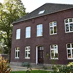 Alte Pastorat - Mit Historischem Charme *