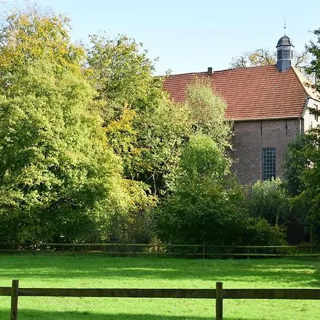 Nyaraló Alte Pastorat - Mit Historischem Charme