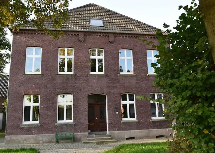 Feriehus Alte Pastorat - Mit Historischem Charme