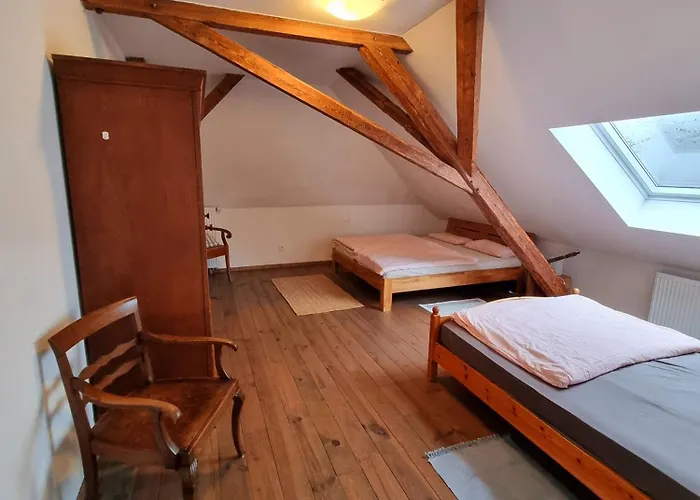 Alte Pastorat - Mit Historischem Charme Feriehus *